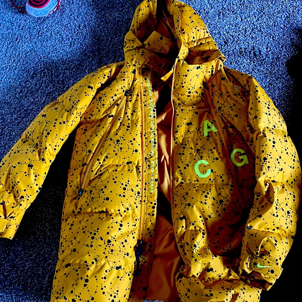 hardly worn